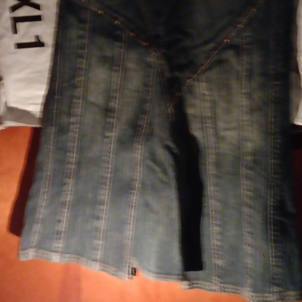 Nwt candies vintage denim skirt cute rivets detail on front and back of skirt. - Picture 2 of 3